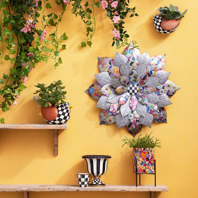 Courtly Stripe Tabletop Urn