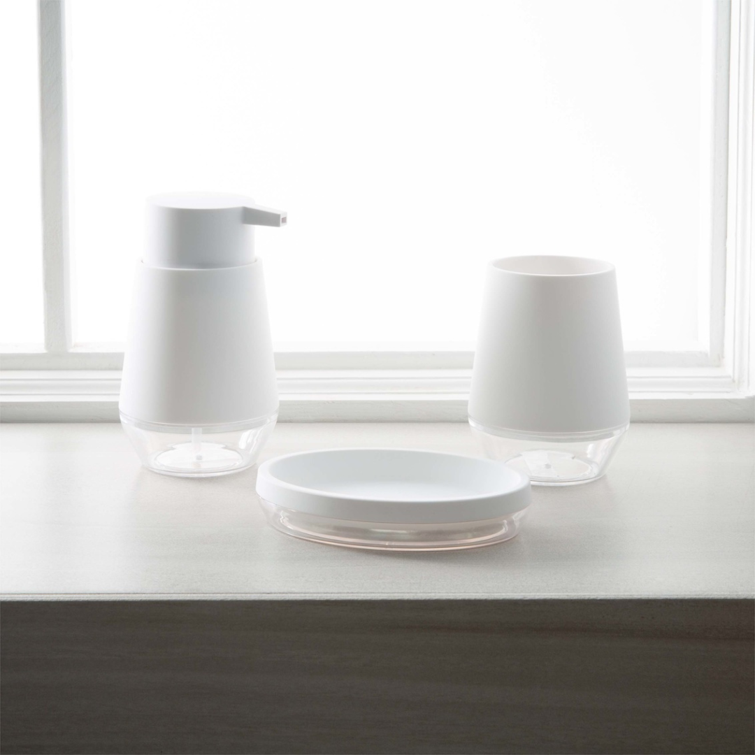 Jabonera Oslo de plástico transparente con acabado suave al tacto, color blanco