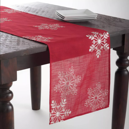 Snowflake Design Runner Red 16"x70"