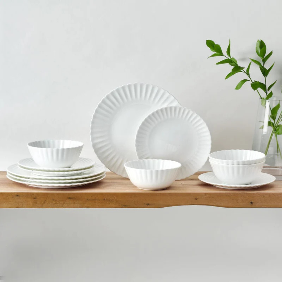 Isadora 12 Piece Dinnerware Set, Service For 4