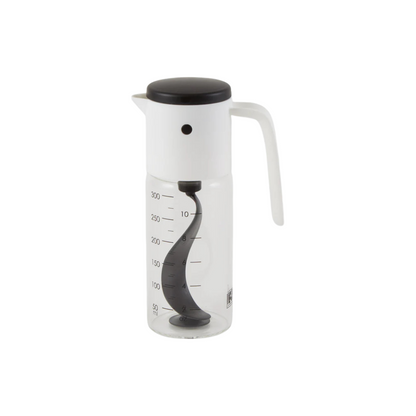 Salad Dressing Mixer