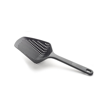 Scoop™ Plus Black Colander