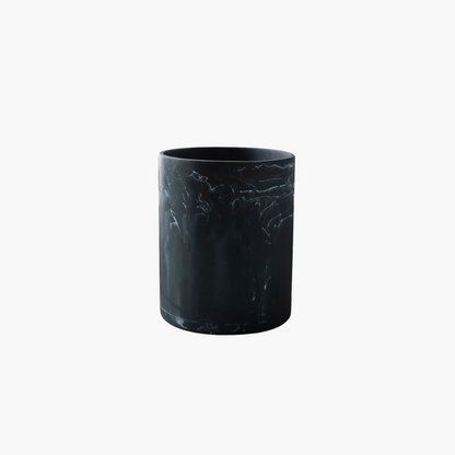 Michaelangelo Waste Basket Resin Black/White