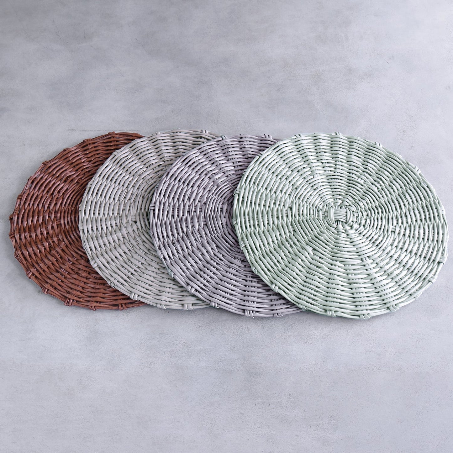 VIDA Faux Wicker Placemats Set of 4 (Brown)