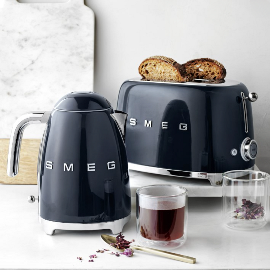 Black 2-Slice Retro-Styel Toaster