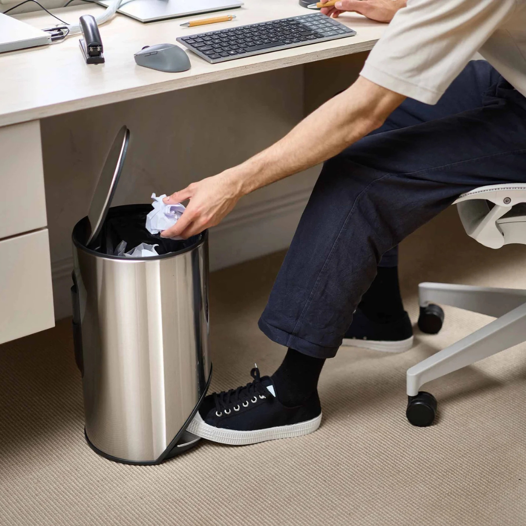 Arc™ 10L Easy-push Stainless-steel Pedal Bin