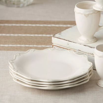Heritage Scroll Dinner Plate