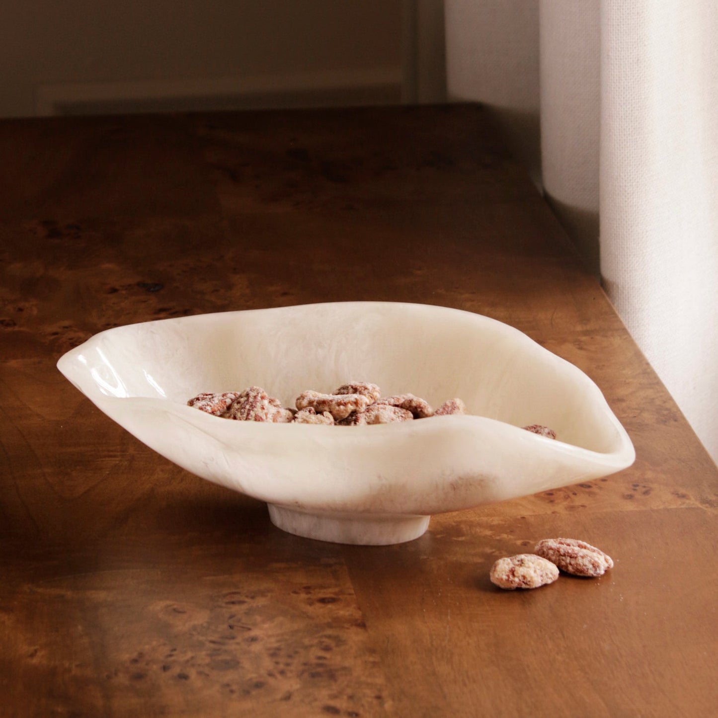 RESIN Alabaster Small Oval Bowl White Swirl