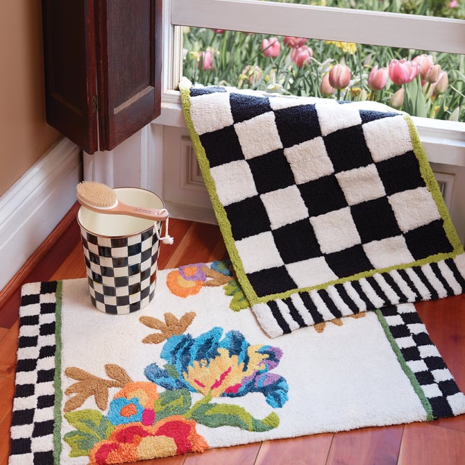 White Flower Market Standard Bath Rug