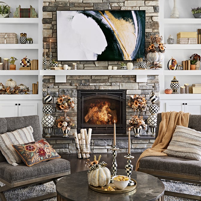 Courtly Stripe Tabletop Urn