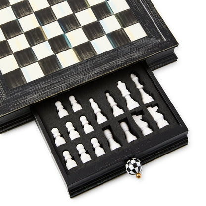 Courtly Check Chess Set