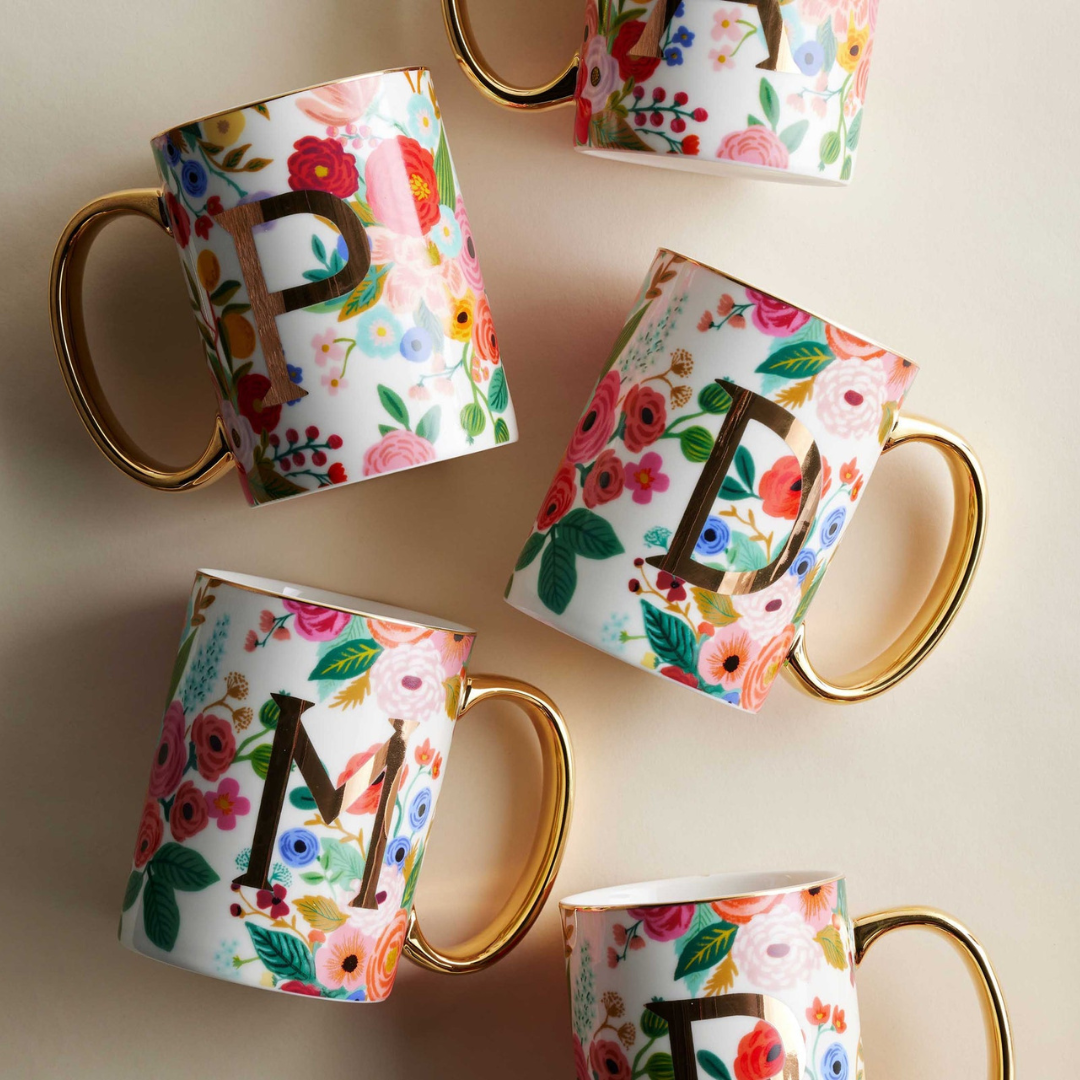 Taza de porcelana con monograma para fiesta en el jardín - T