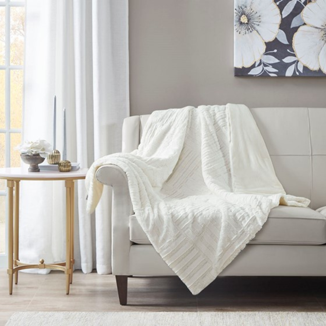 Arctic Ultra Plush Down Alternative Throw - Ivory