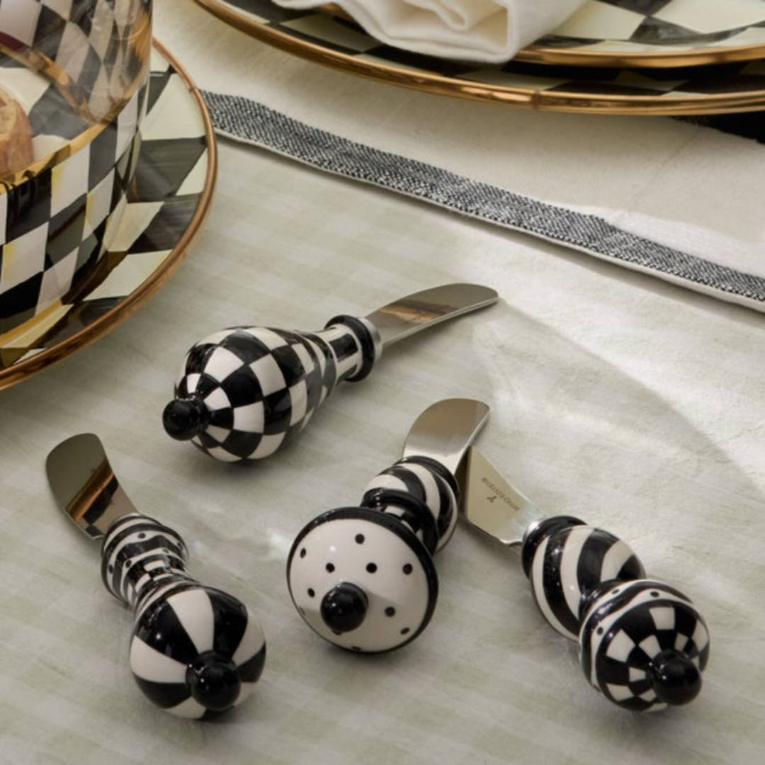 Courtly Check Party Spreaders, Set of 4