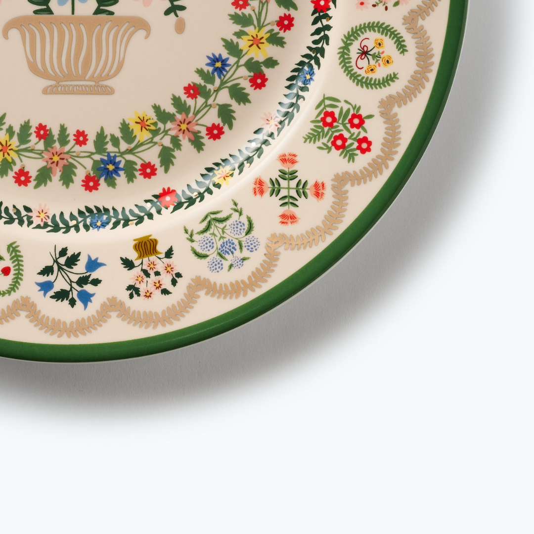Rosette Porcelain Dessert Plate Set
