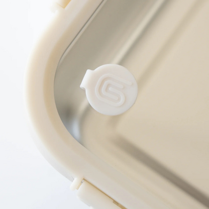 Vanilla Rect. Microwave Safe S/S Container With Vented Glass Lid -41oz