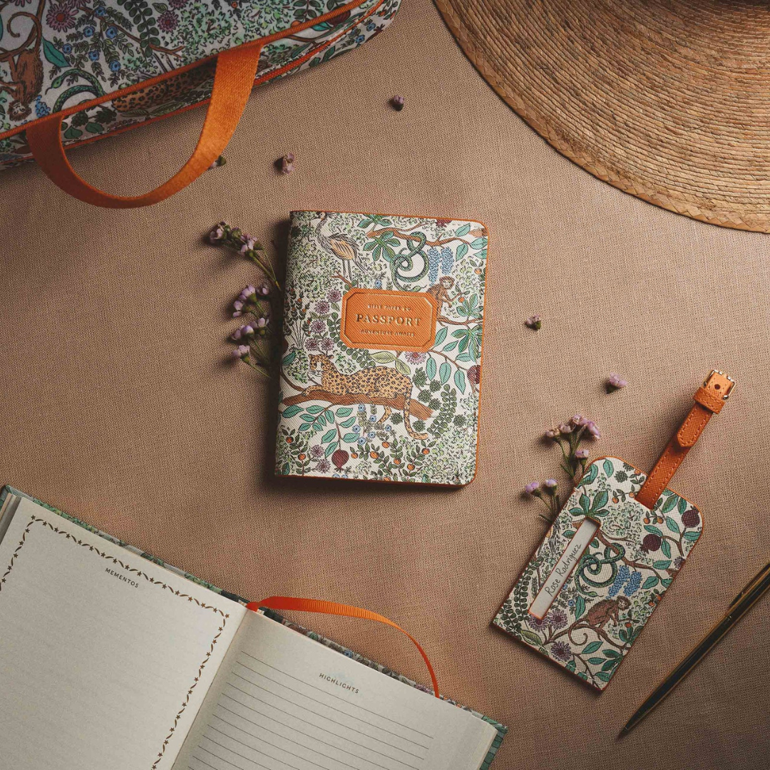 Safari Passport & Luggage Tag Set