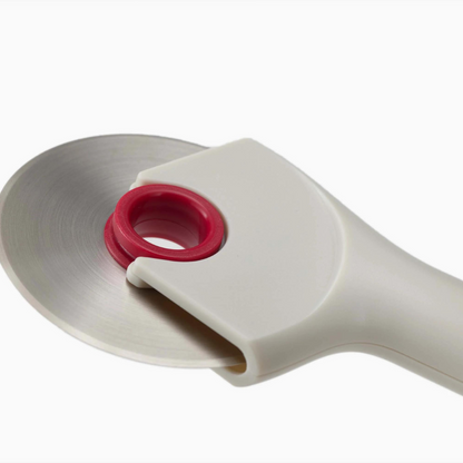 Ringo™ Easy-clean Red Pizza Cutter