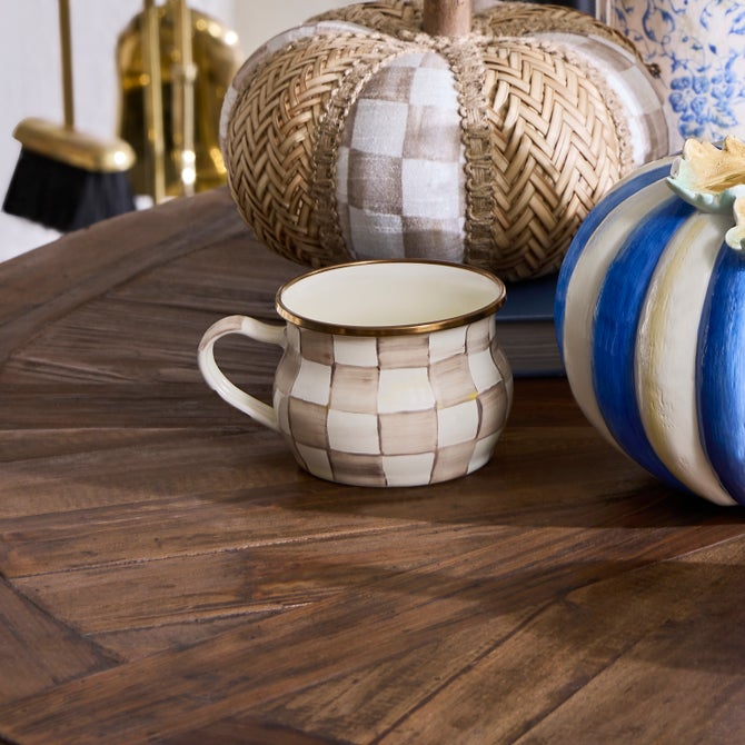 Mocha Check Teacup