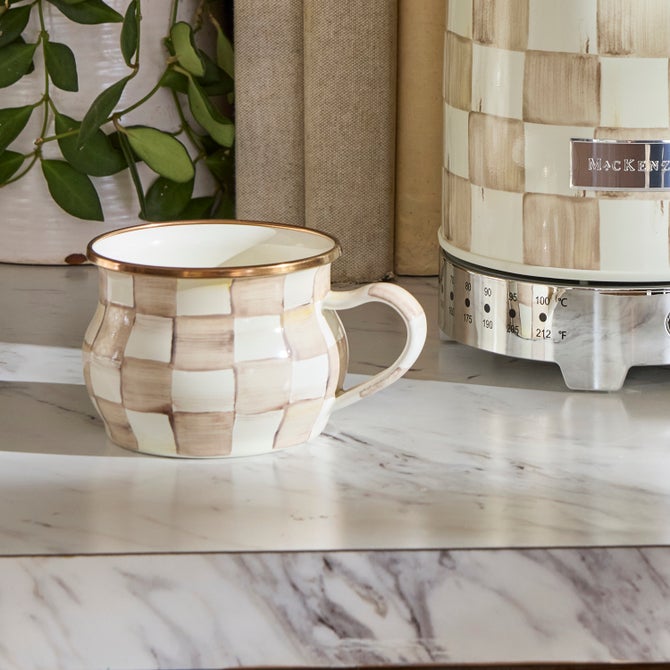 Mocha Check Teacup