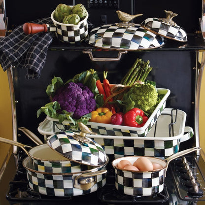 Courtly Check 1 Quart Saucepan