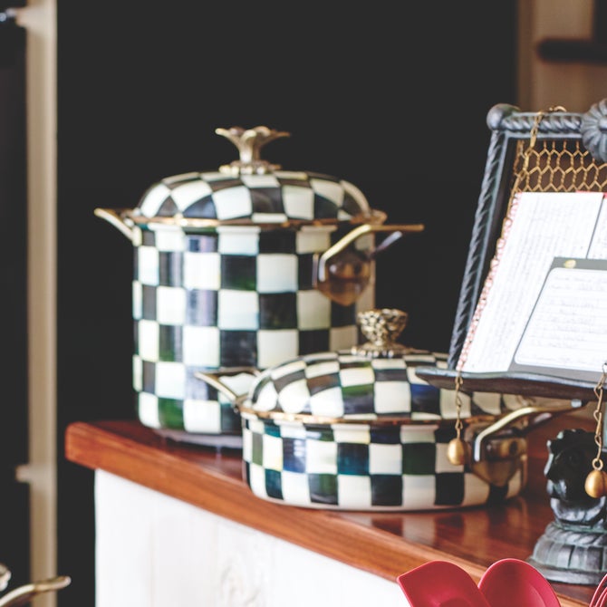 Courtly Check 7 Quart Stockpot