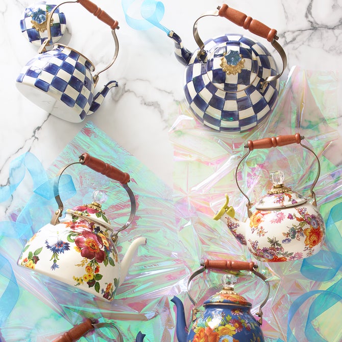 Royal Check 2 Quart Tea Kettle