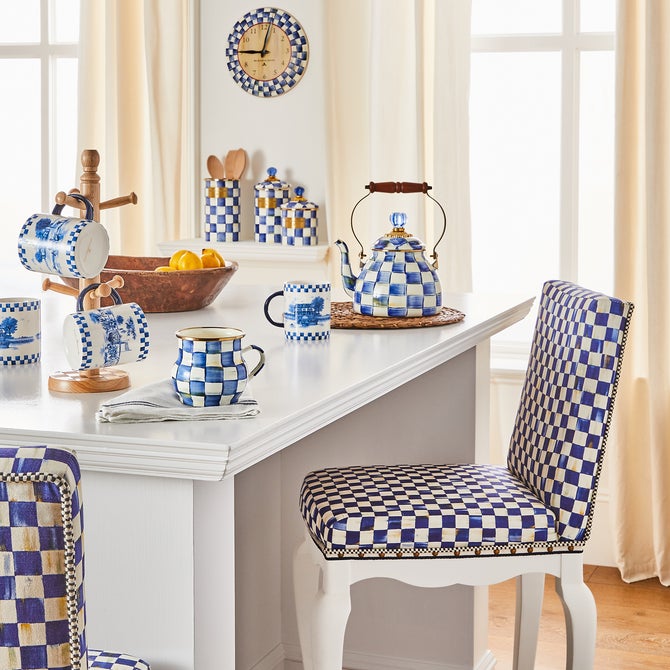 Royal Check 2 Quart Tea Kettle