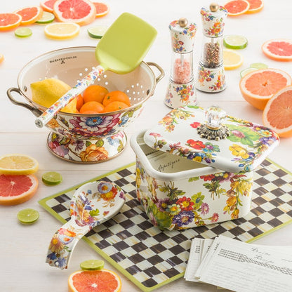 White Flower Market Spoon Rest