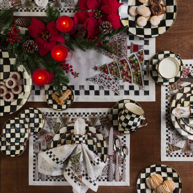 Courtly Check Appetizer Plates, Set of 4