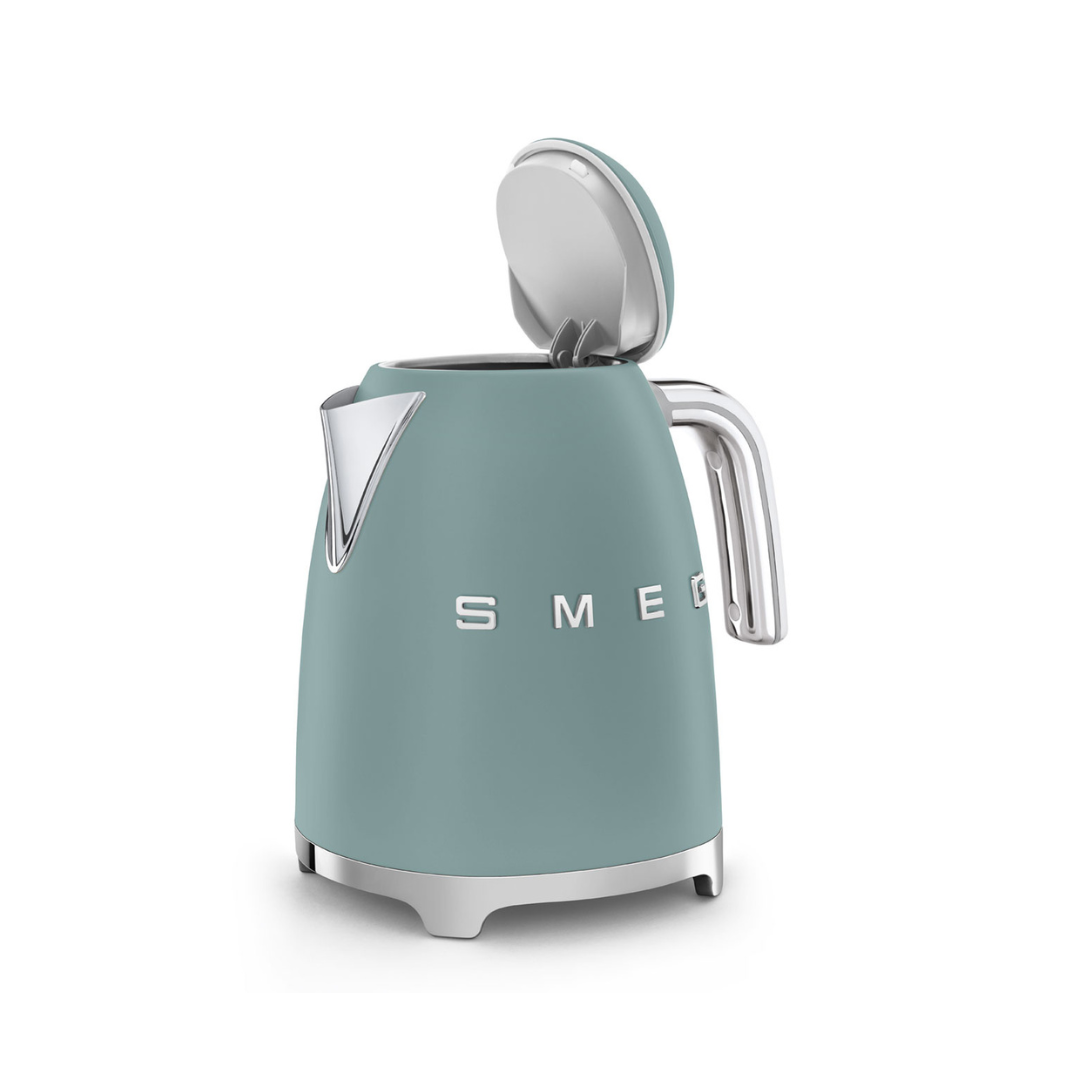 Smeg 50's Retro Style Aesthetic 7-Cup Kettle Jade