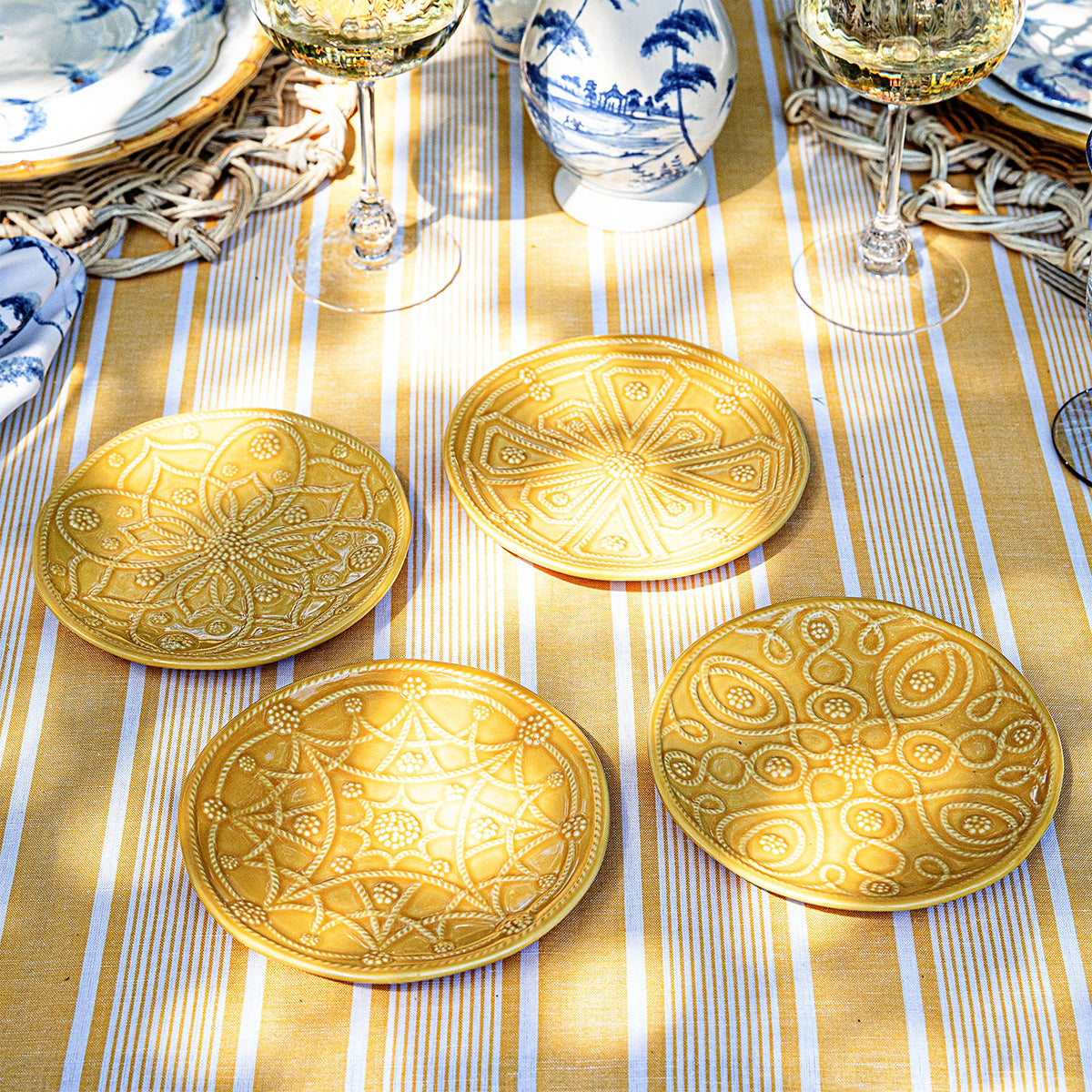 Jardins du Monde Side/Cocktail Plate Assorted Set/4 - Daffodil