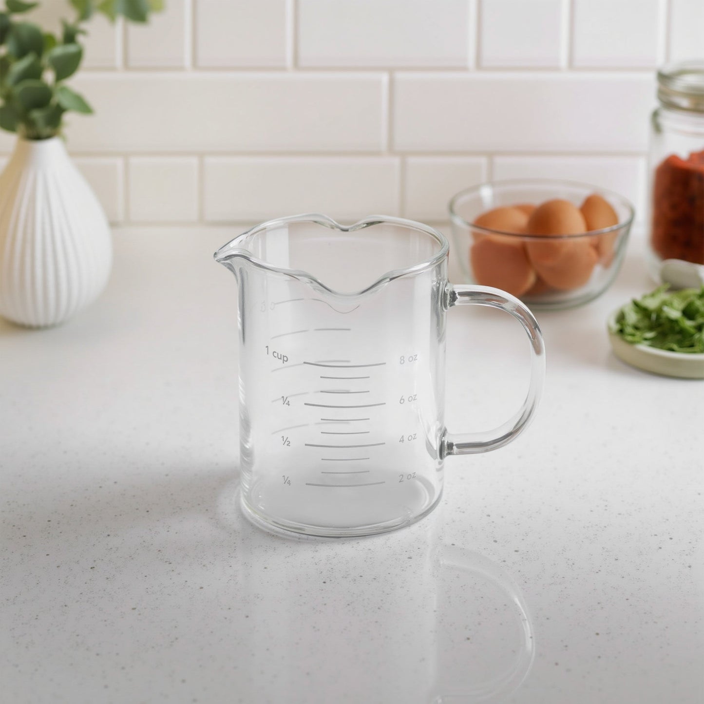 3 Pouring Spouts Measuring Cup