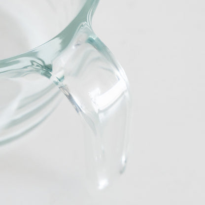 Glass Measuring Cup With Glass Citrus Juicer Lid