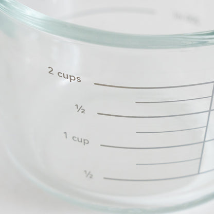Glass Measuring Cup With Glass Citrus Juicer Lid
