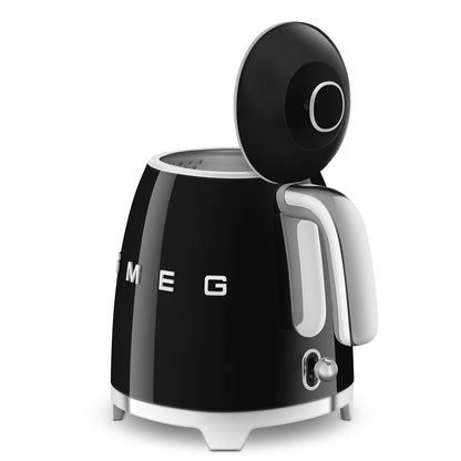 Retro-Style Black Mini Electric Kettle