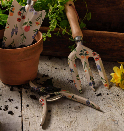Garden Study Gardening Tool Set