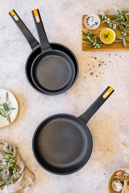 Efficient Pro Cast Aluminum Nonstick Frying Skillet 26 cm