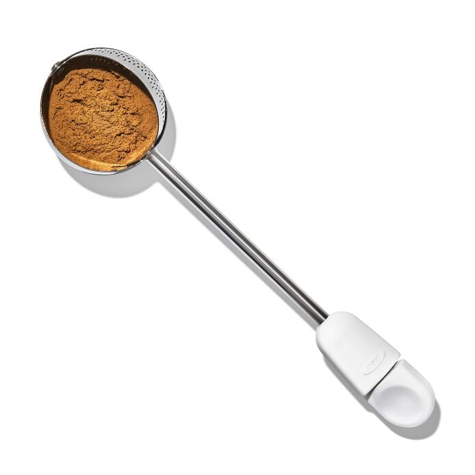 Baker's Dusting Wand