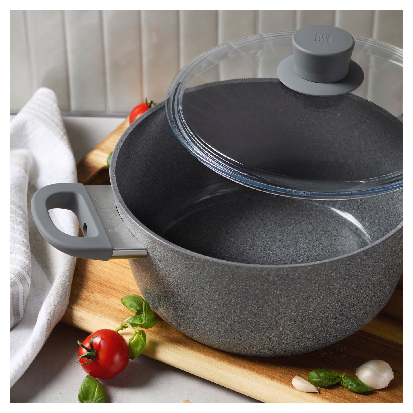 Parma Plus Aluminum, Ceramic Nonstick Dutch Oven With Lid