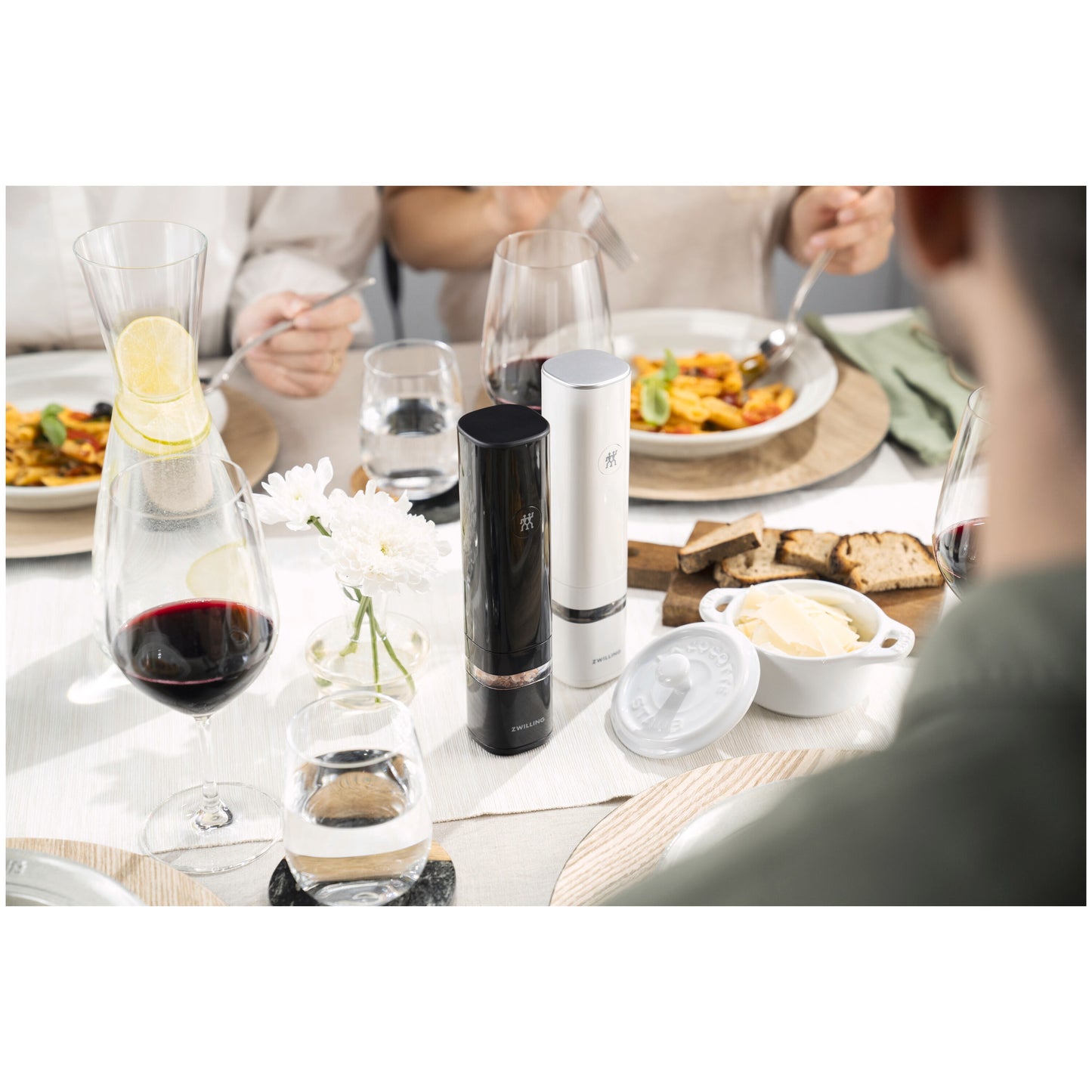 Enfinigy Electric Salt/Pepper Mill, White