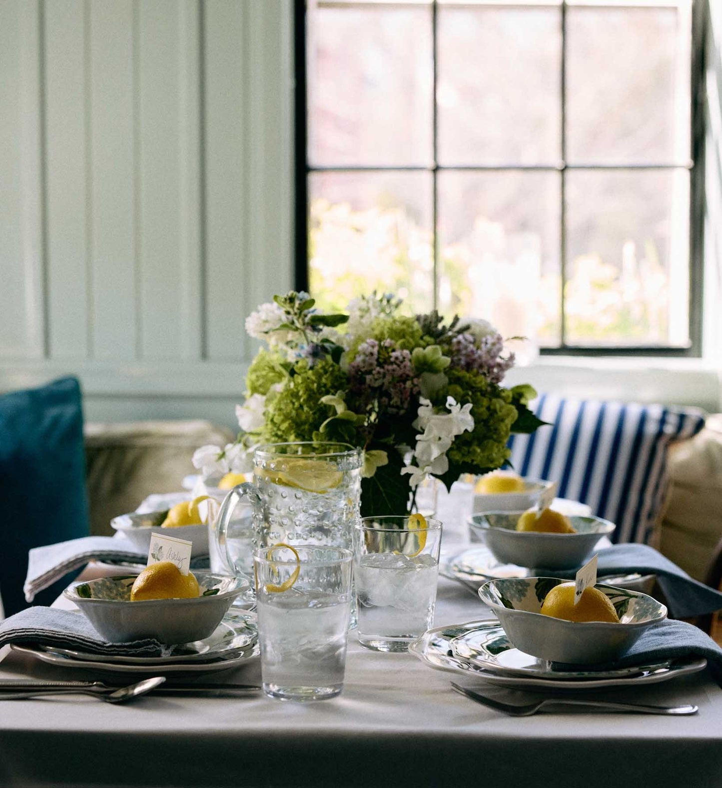 Hydrangea Melamine Dessert Plates