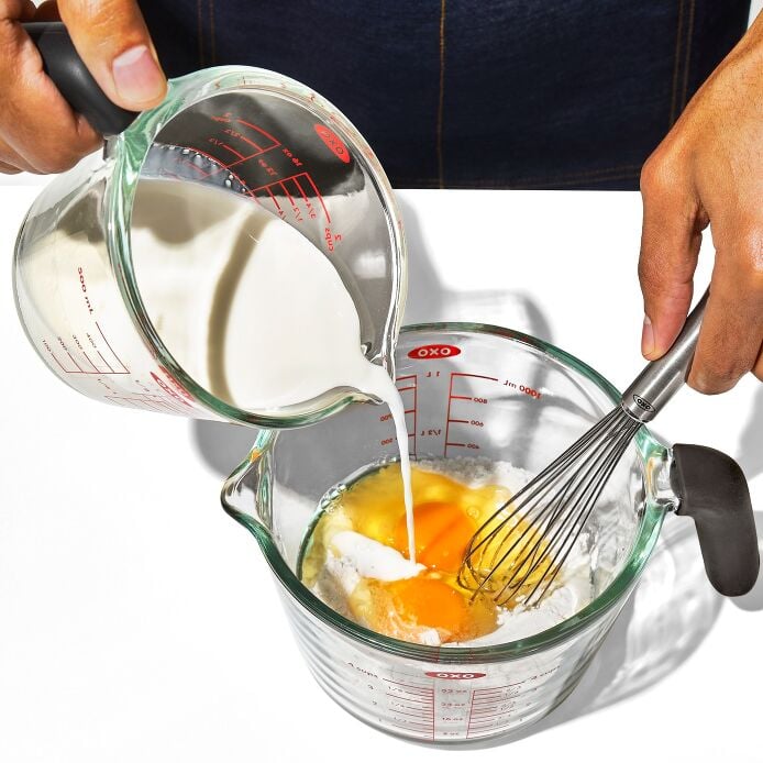 2-Cup and 4-Cup Glass Measuring Cup Set