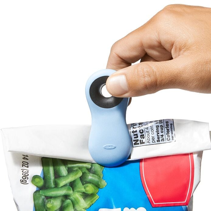 Magnetic All-Purpose Clips - 4-Pack - assorted colors