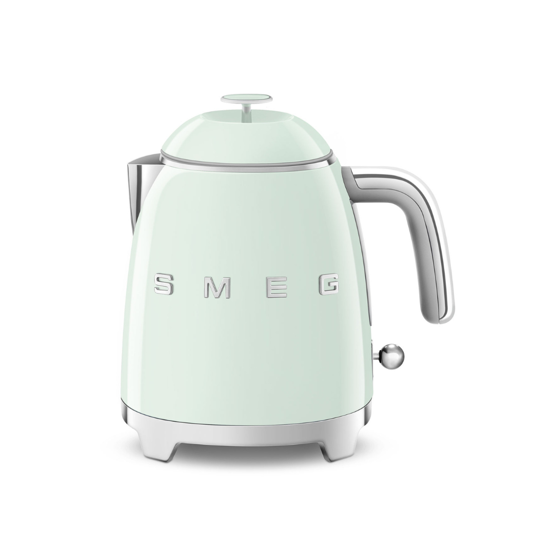 Retro-Style Pastel Green Mini Electric Kettle